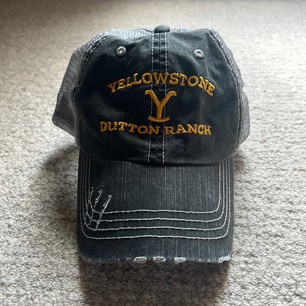 🧢 YELLOWSTONE DUTTON RANCH BASEBALL HAT